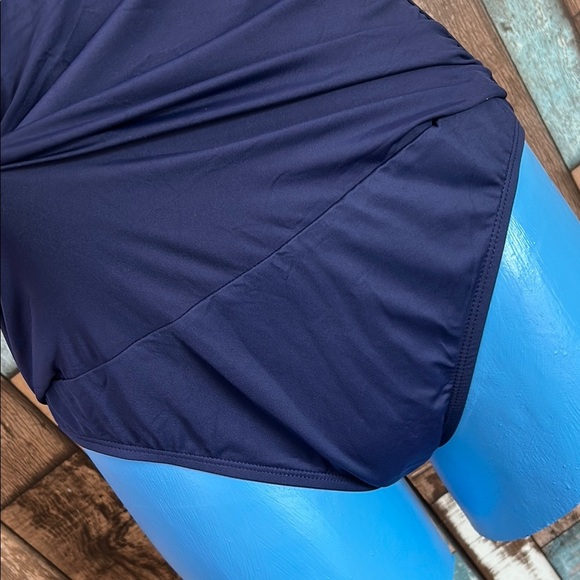 LA BlANCA 12 Women’s Navy Swimsuit - Picture 9 of 16